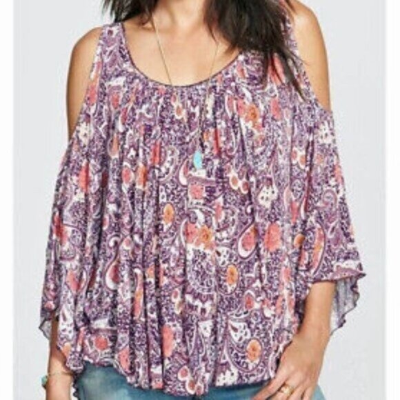 Free People Hummingbird Chloe Cold Shoulder Oversize Top NWT - Picture 1 of 11